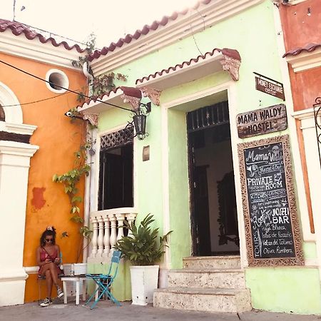 Casa Mama Waldy Hostel Cartagena Eksteriør bilde