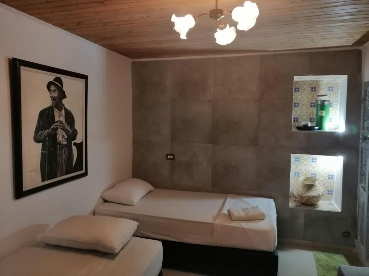 Casa Mama Waldy Hostel Cartagena Eksteriør bilde