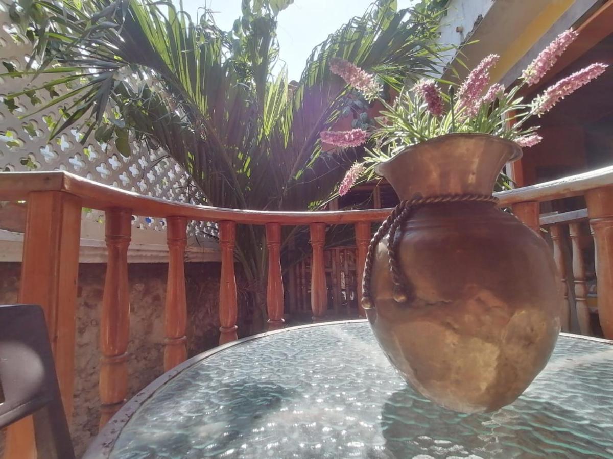 Casa Mama Waldy Hostel Cartagena Eksteriør bilde