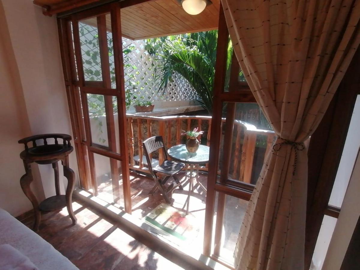Casa Mama Waldy Hostel Cartagena Eksteriør bilde