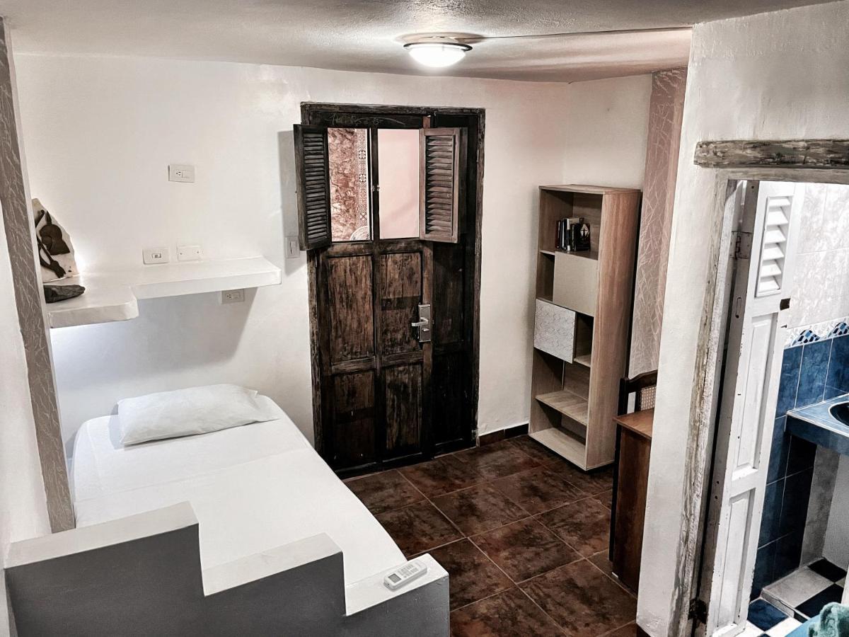 Casa Mama Waldy Hostel Cartagena Eksteriør bilde